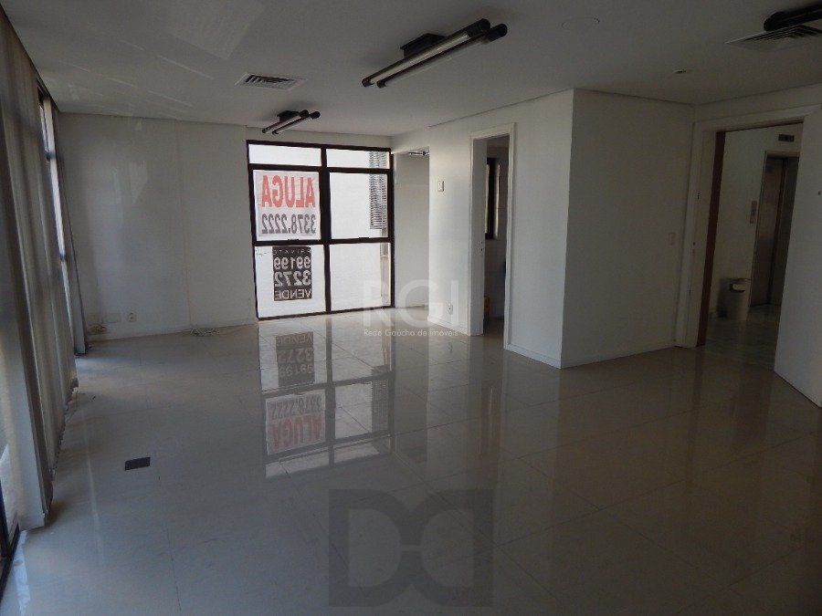 Conjunto/Sala para Venda - 59.6m², 0 dormitórios, 1 vaga - Moinhos de Vento — foto 1