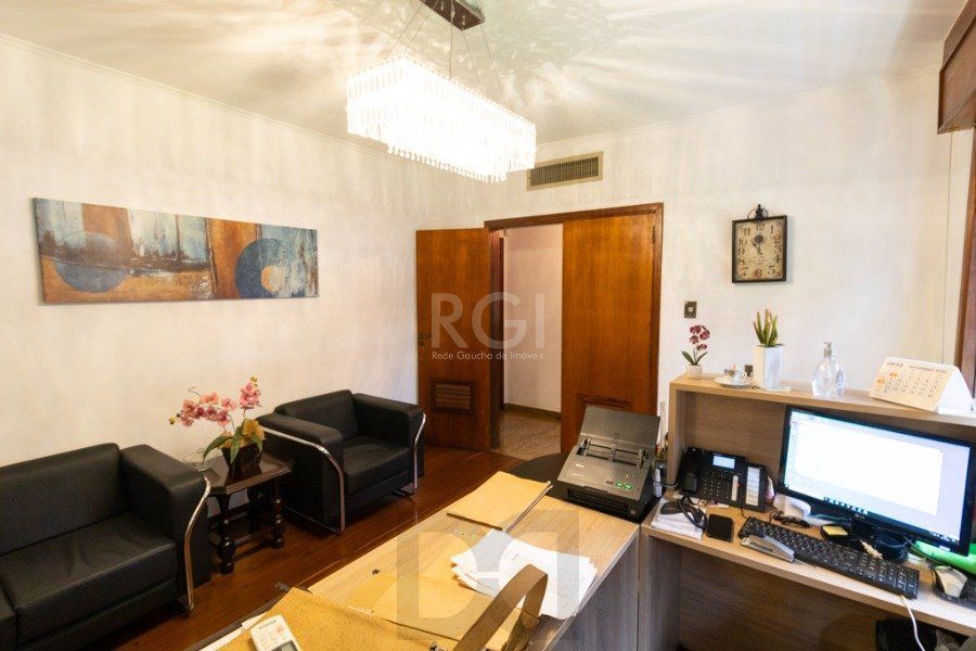 Casa para Venda - 500m², 4 dormitórios, sendo 1 suites, 5 vagas - Boa Vista — foto 6