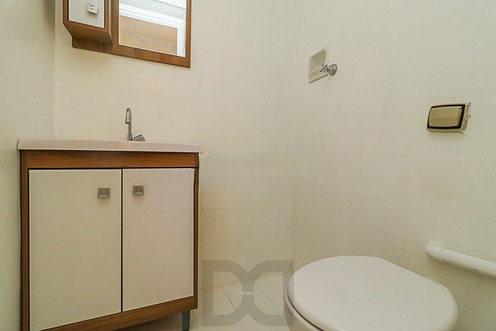 * Venda Apartamento amplo 2 dormitórios Elevador Garagem Cidade baixa Porto Alegre* — foto 13