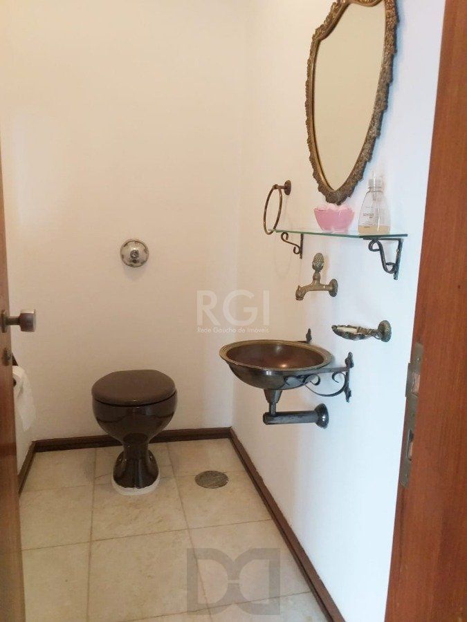 Apartamento para Venda - 130m², 3 dormitórios, sendo 1 suites, 2 vagas - Moinhos de Vento — foto 4