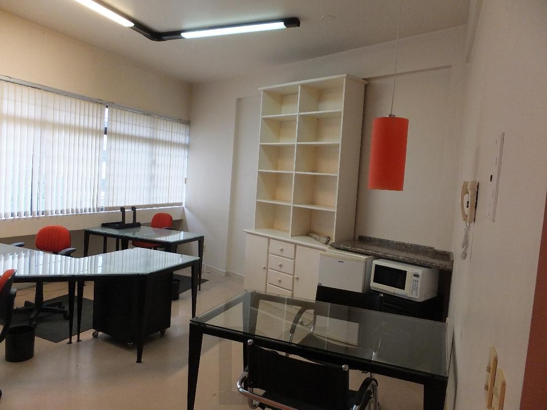Sala coml. 30,25 m2 priv. João Abbott, Petropolis, mob, R$160 mil. — foto 2