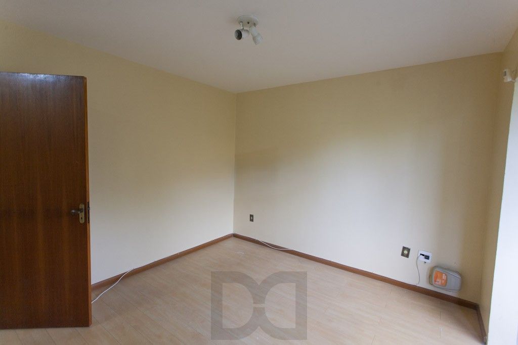 Excelente casa , 3 quartos, com 126m2 de área privativa no Bairro Vila Floresta — foto 15