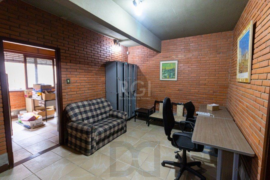 Casa para Venda - 500m², 4 dormitórios, sendo 1 suites, 5 vagas - Boa Vista — foto 3