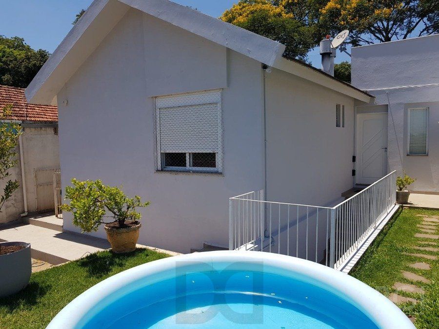 Casa para Venda - 200m², 4 dormitórios, sendo 1 suites, 4 vagas - Santa Tereza — foto 5