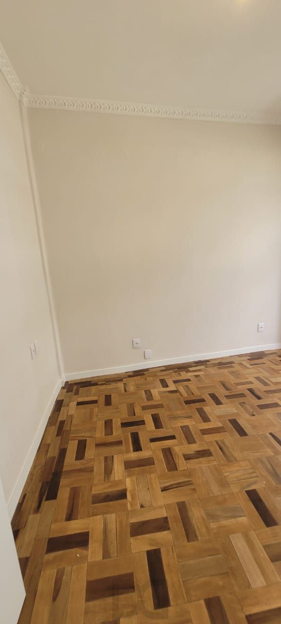 Venda apartamento totalmente reformado, 3 dormitórios living amplo, ótima iluminação, lareira ecológica, centro histórico — foto 24