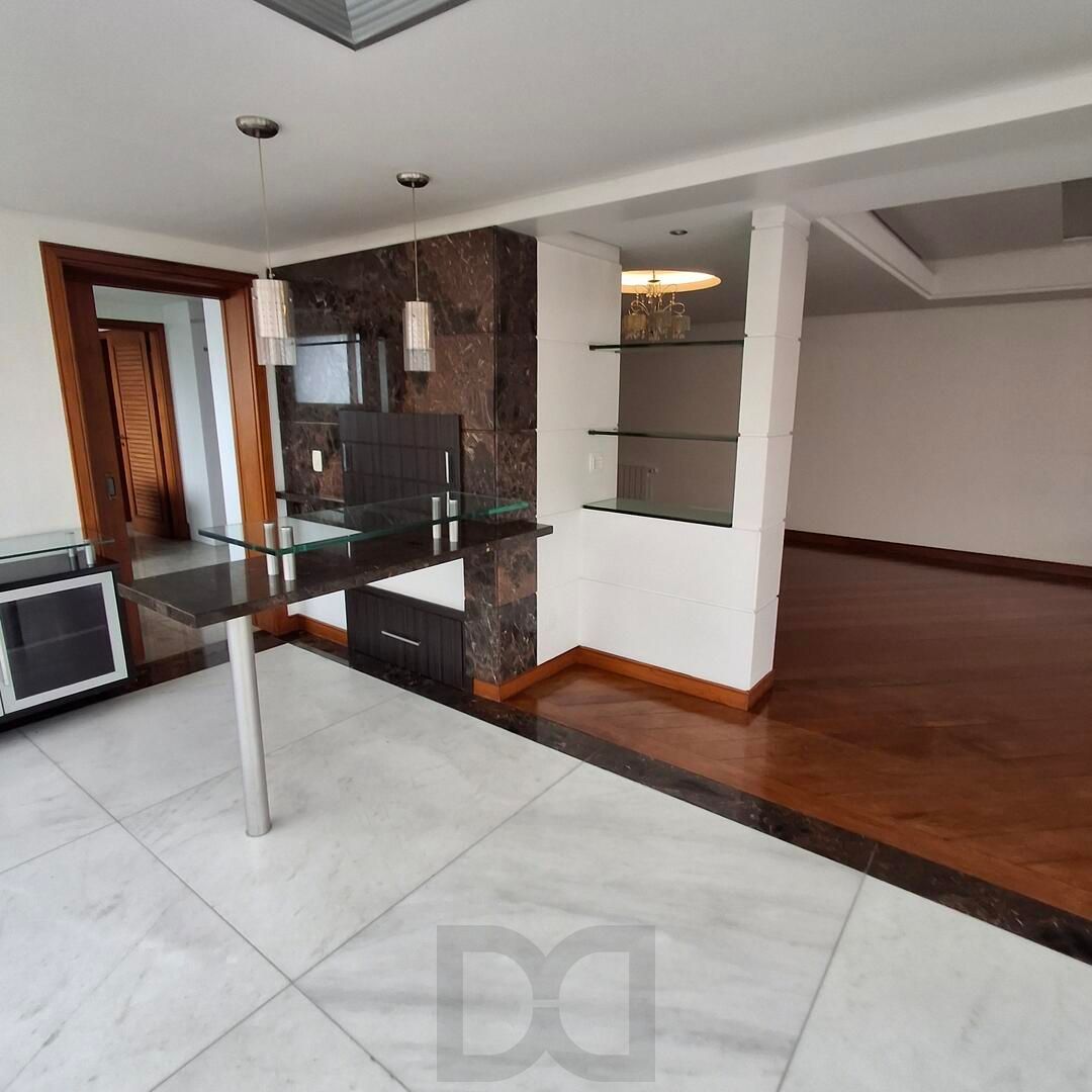 Maravilhoso Apartamento Alto Padrão no coração do Moinhos de Vento — foto 17