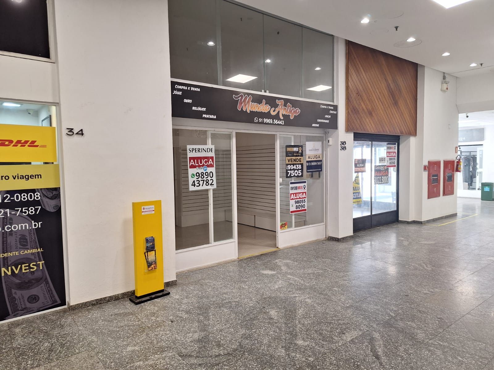 LOJA TÉRREA NA GALERIA QUINTA AVENIDA CENTER, Bairro Moinhos ,45,38 m2 com mezanino com vaga de garagem. — foto 9