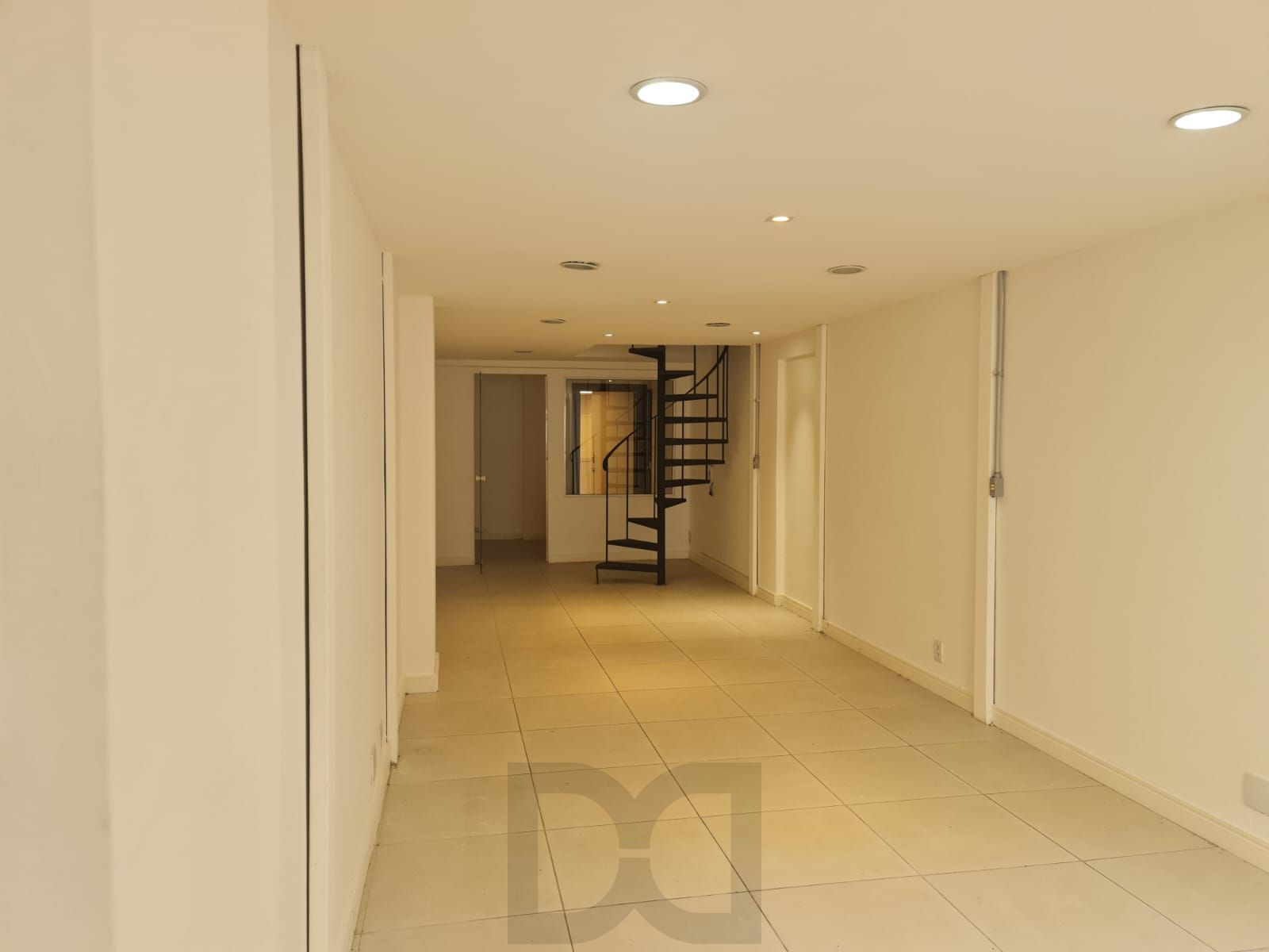 Excelente sala comercial no coração do bairro Bom Fim. — foto 6