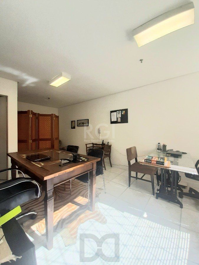 Conjunto/Sala para Venda - 25.52m², Menino Deus — foto 4