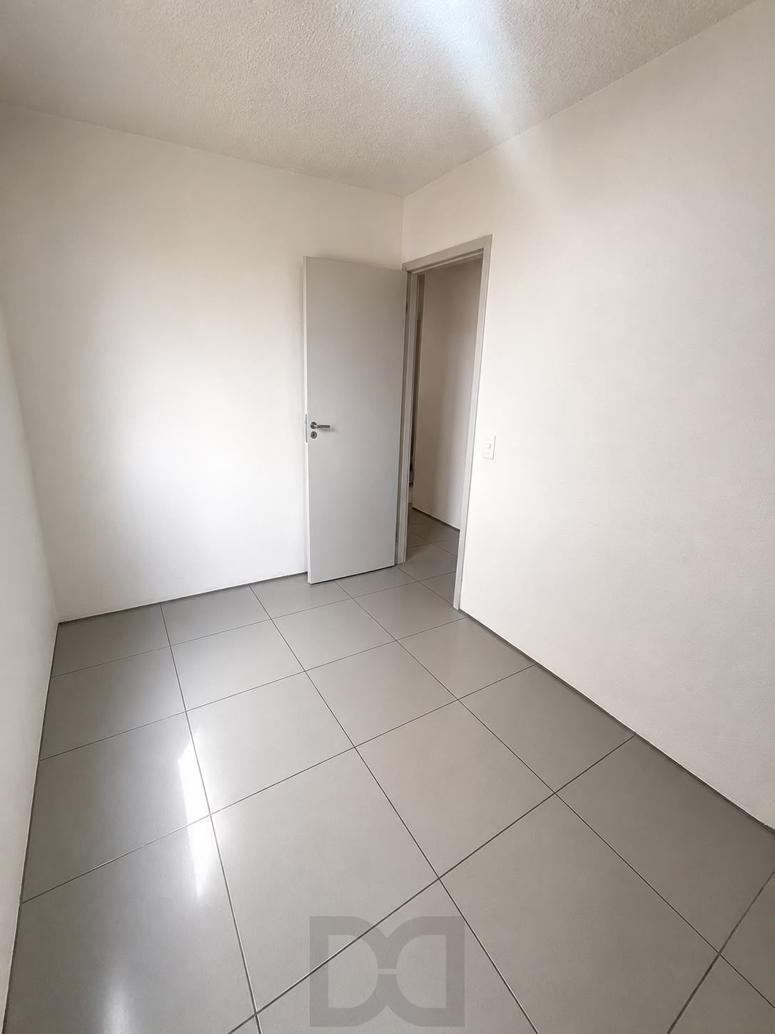 Apartamento de 2 com 1 vaga de garagem semi mobiliado, Santa Tereza — foto 4