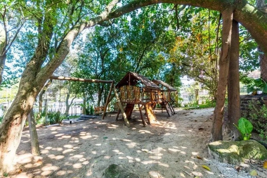 Casa de Esquina exclusiva em condominio fechado!!! — foto 56