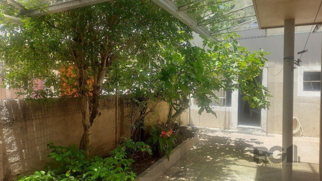 CASA DE ALVENARIA 2 PAVIMENTOS, NO BAIRRO MEDIANEIRA/GLORIA — foto 8