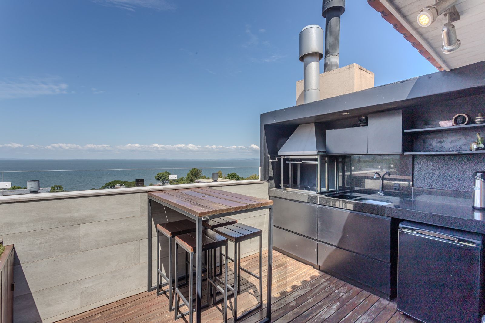 Casa com 3 suítes, Jacuzzi e vista panorâmica para o Guaíba — foto 2