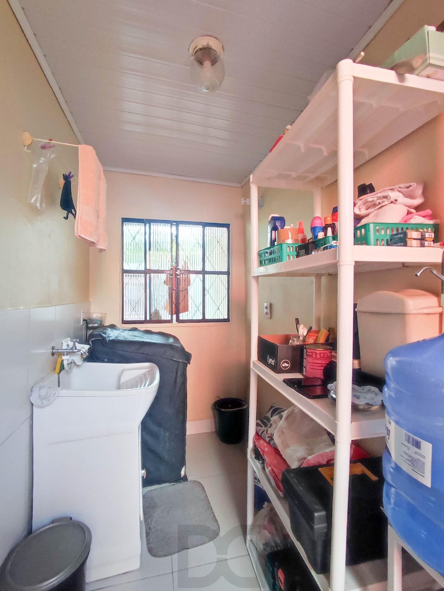 Casa com 2 quartos e 3 vagas no bairro Camaquã — foto 12