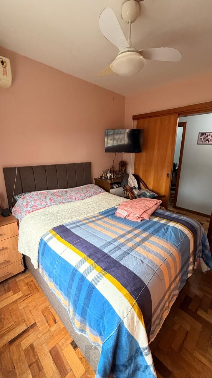 Apartamento de 3 dormitórios, localizado na Rua Marechal Mesquita. — foto 12