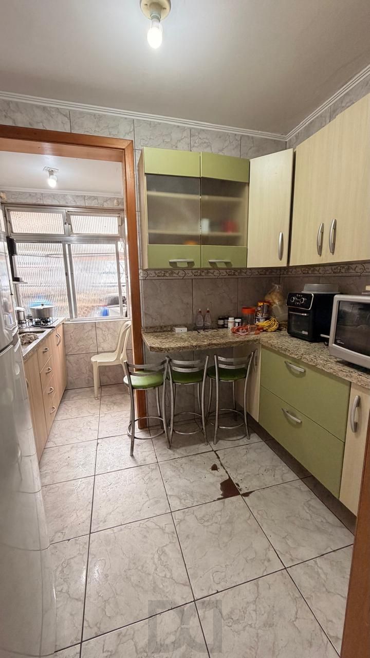 Apartamento de 3 dormitórios, localizado na Rua Marechal Mesquita. — foto 4