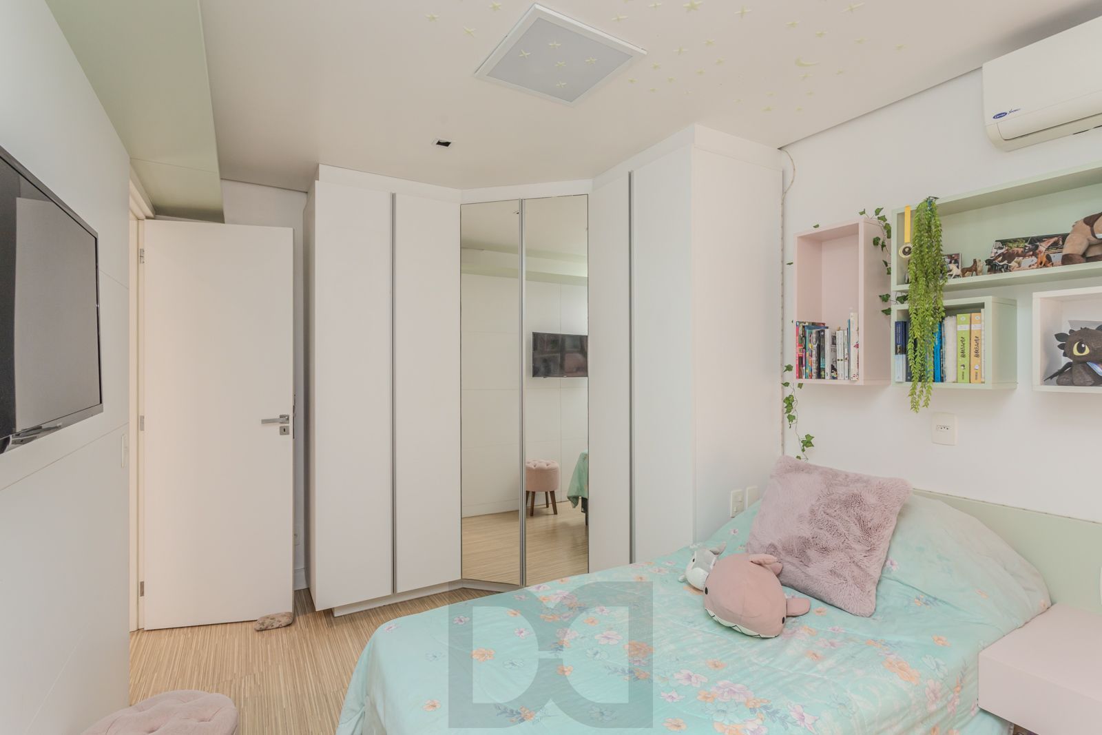 Casa com 3 suítes, Jacuzzi e vista panorâmica para o Guaíba — foto 22