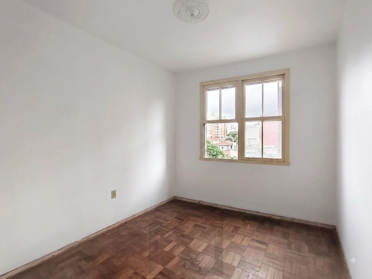 Apartamento de 2 quartos com sacada no Menino Deus — foto 9