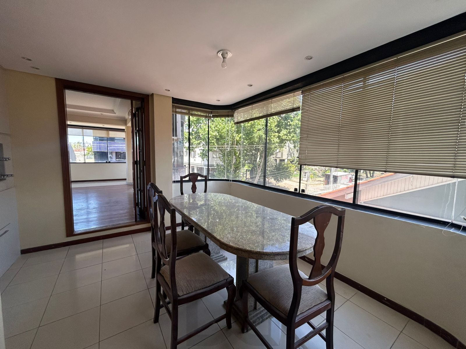 Apartamento 4 dormitórios • 172 m² privativos • Suíte com hidromassagem • Jardim Lindóia — foto 13