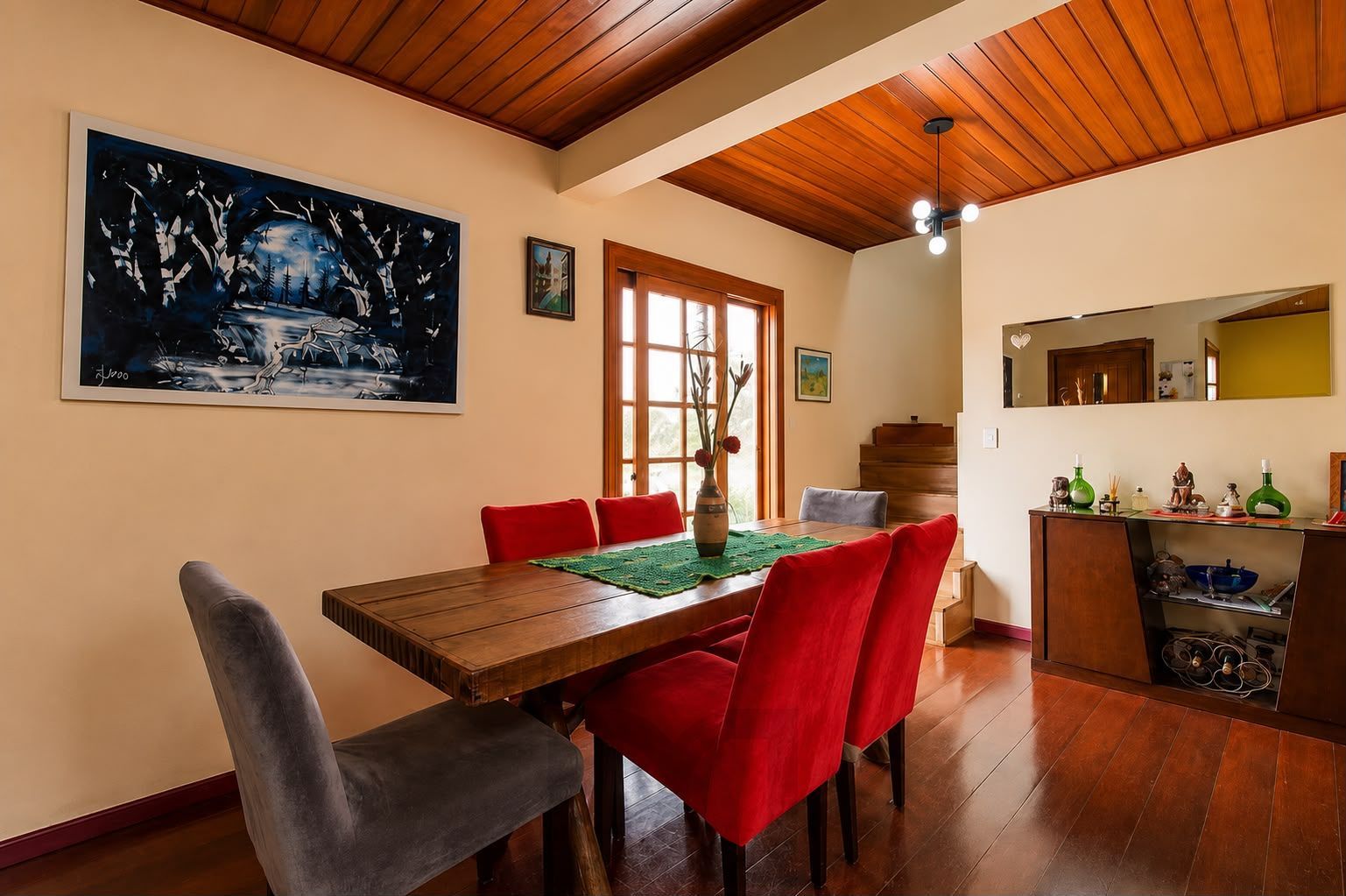 Casa semimobiliada com 3 dormitórios, suíte e espaço gourmet em Santa Tereza – Porto Alegre — foto 7