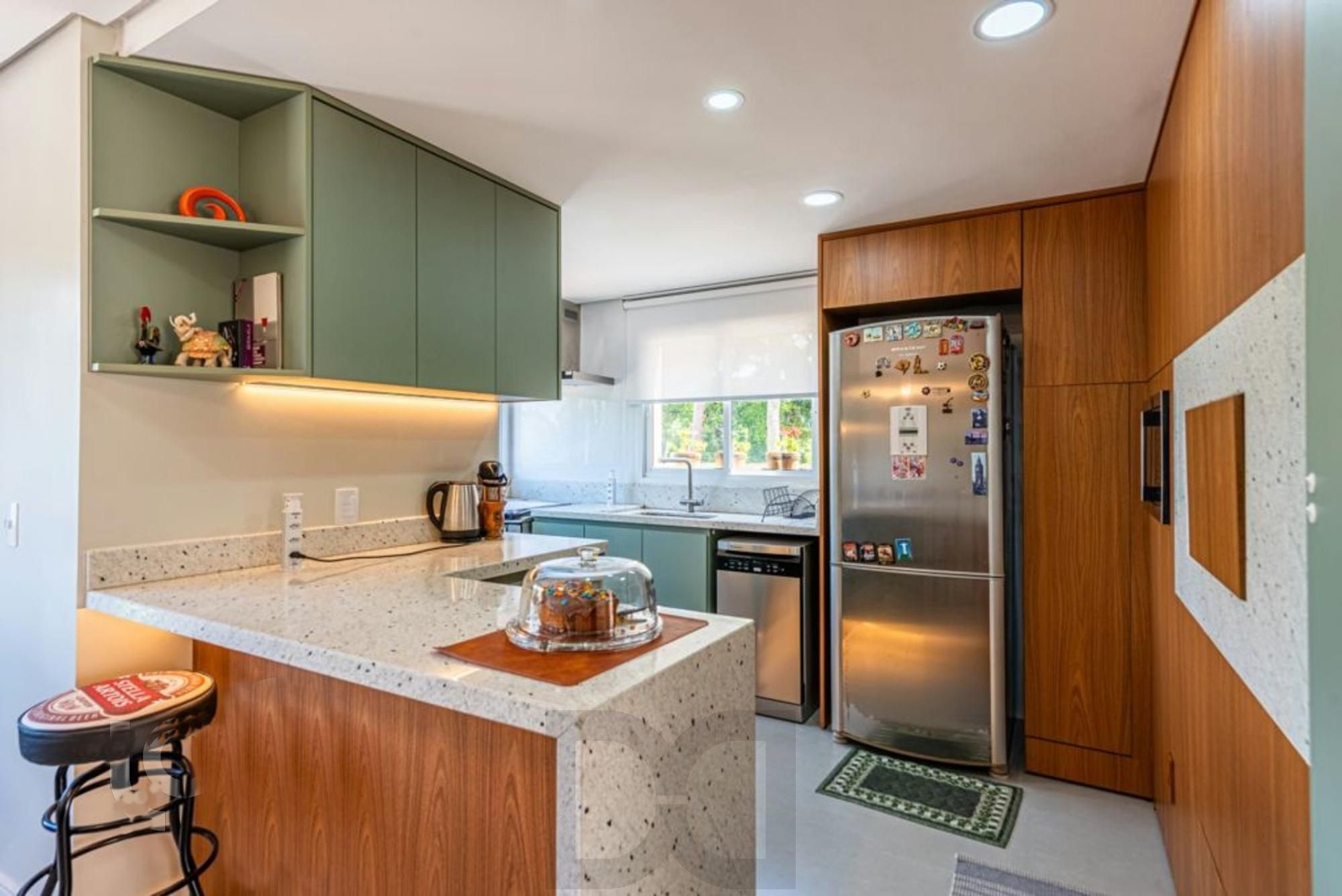 Casa de Esquina exclusiva em condominio fechado!!! — foto 33