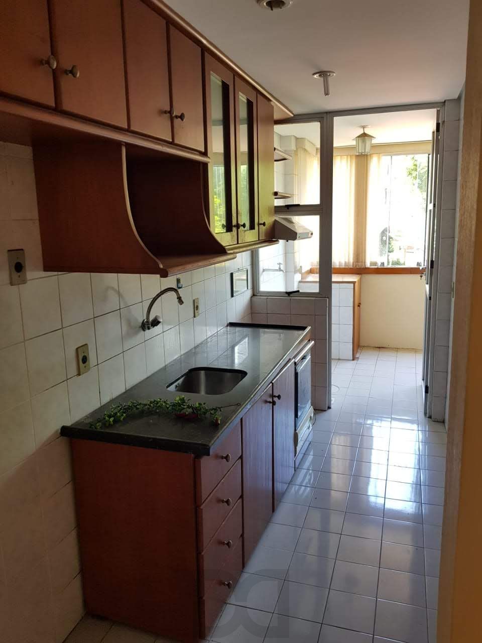 Apartamento de 2 quartos com sacada integrada com churrasqueira e garagem — foto 2
