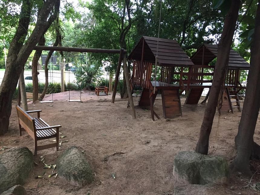 Casa de Esquina exclusiva em condominio fechado!!! — foto 57