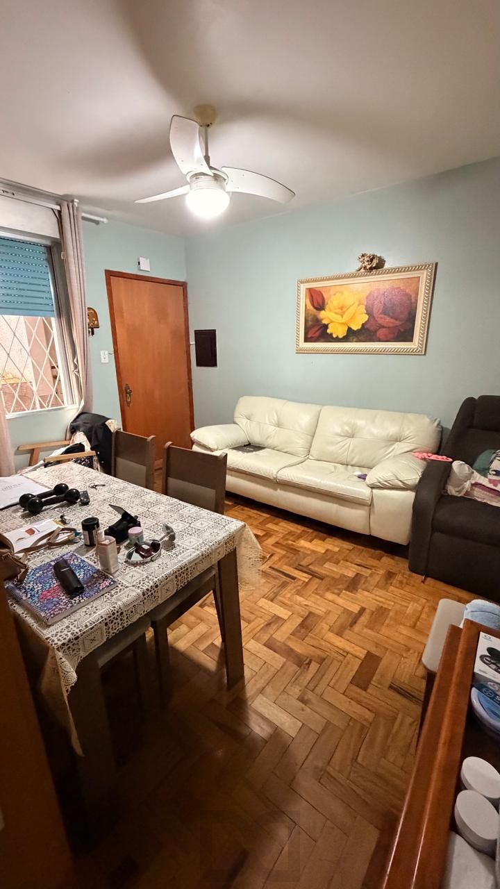 Apartamento de 3 dormitórios, localizado na Rua Marechal Mesquita. — foto 17