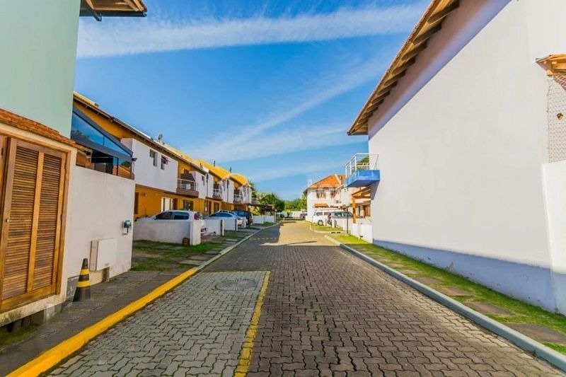 Casa de esquina em condominio fechado na Zona Sul — foto 1