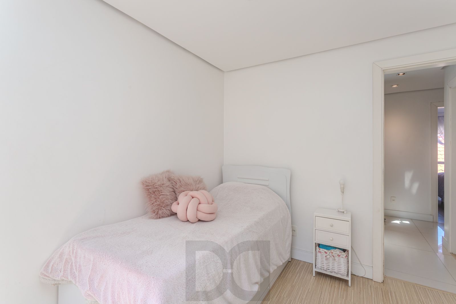 Casa com 3 suítes, Jacuzzi e vista panorâmica para o Guaíba — foto 24