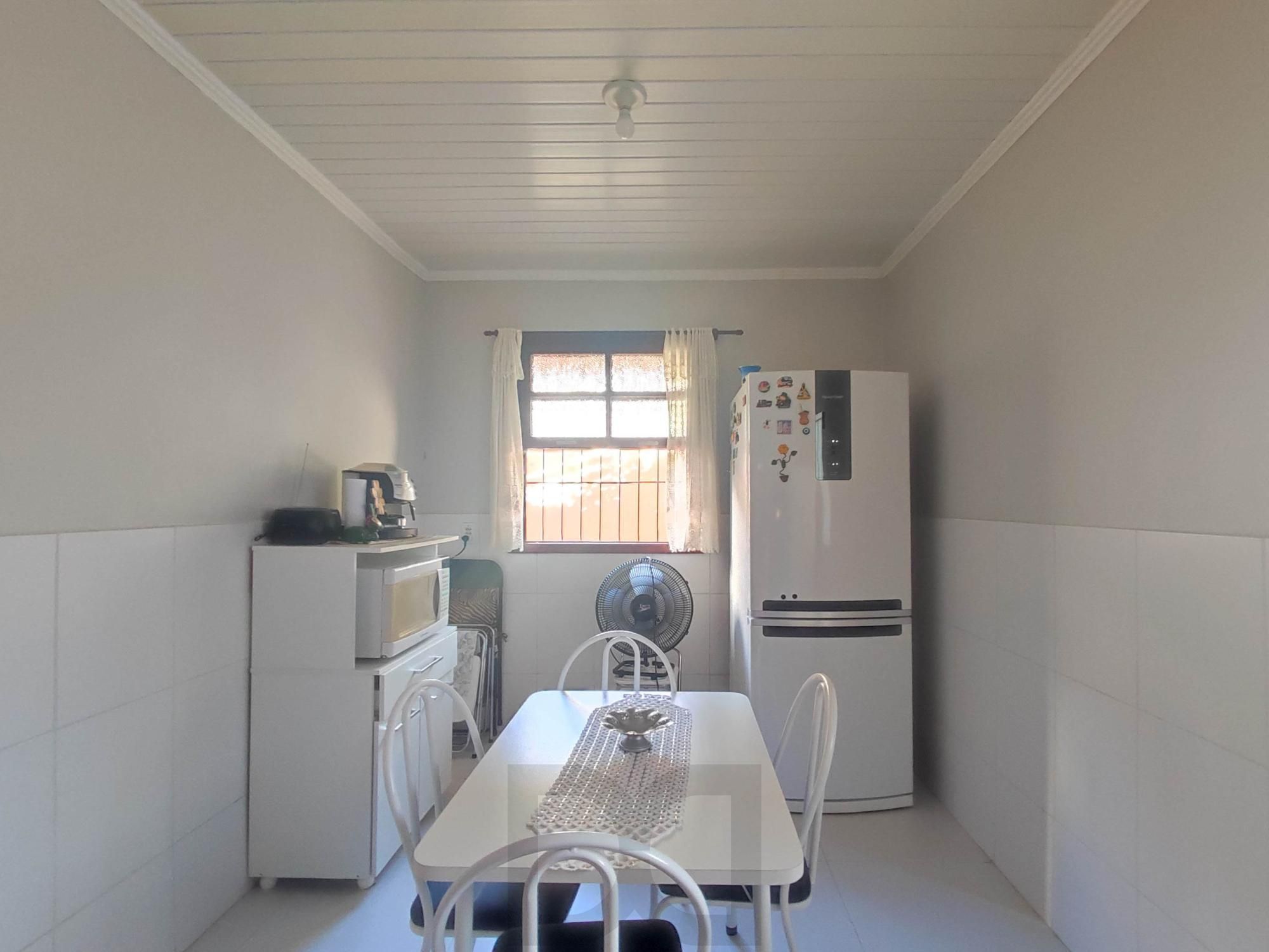 Casa com 2 quartos e 3 vagas no bairro Camaquã — foto 13