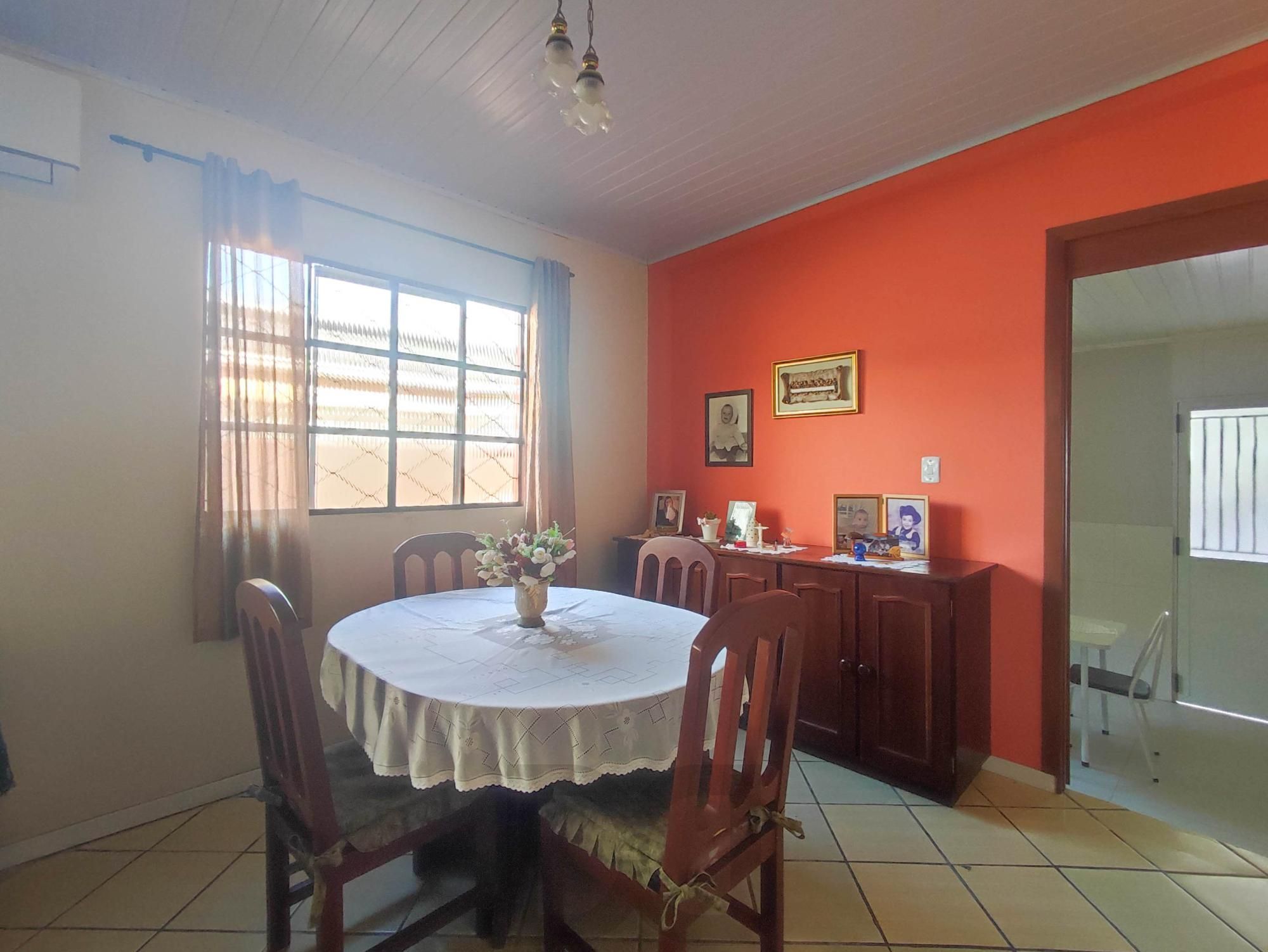 Casa com 2 quartos e 3 vagas no bairro Camaquã — foto 4
