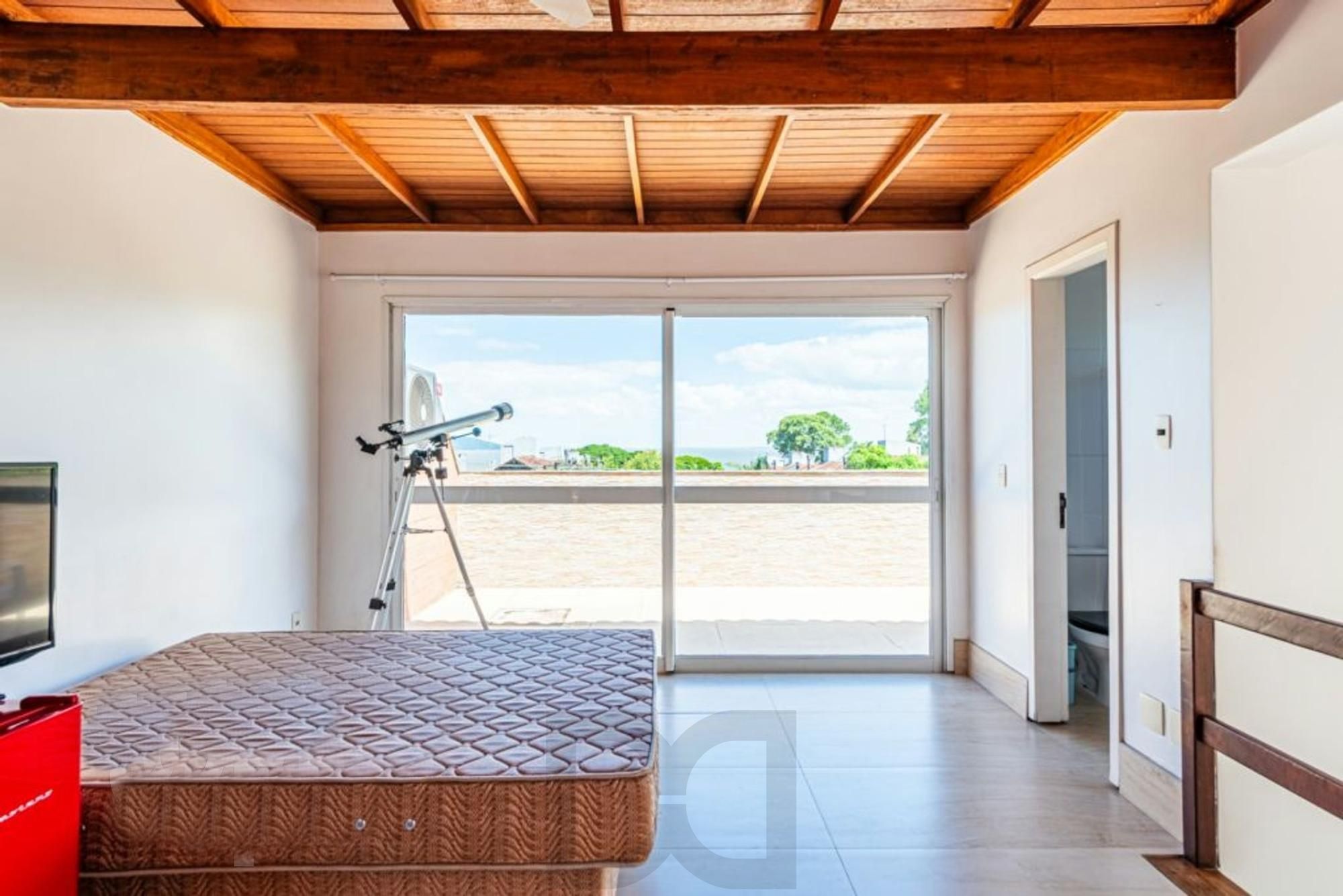 Casa de Esquina exclusiva em condominio fechado!!! — foto 22