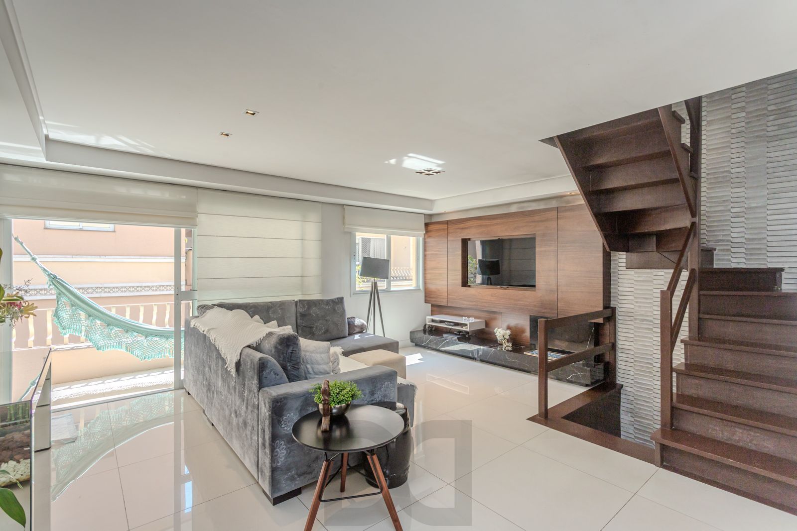 Casa com 3 suítes, Jacuzzi e vista panorâmica para o Guaíba — foto 9