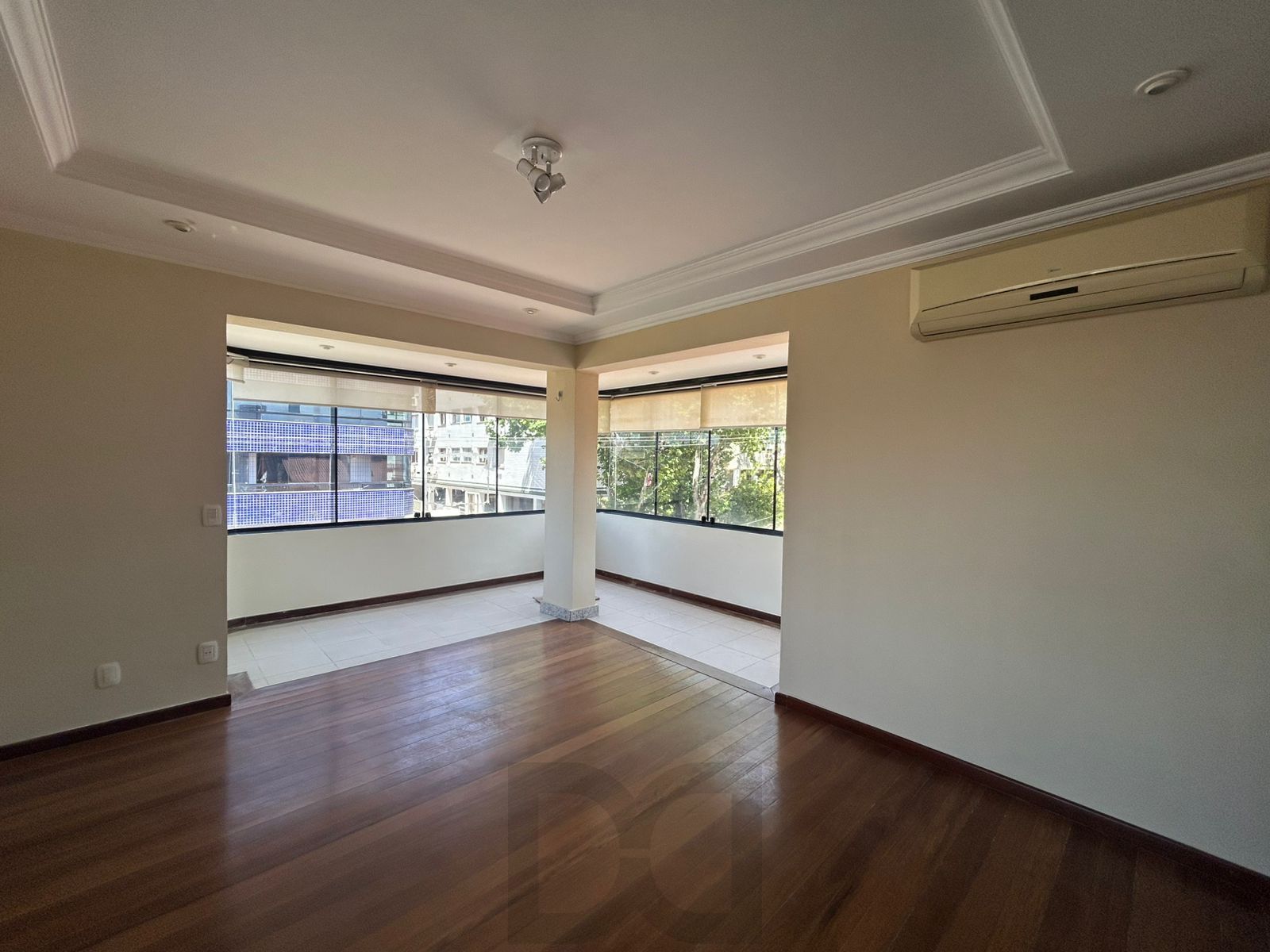 Apartamento 4 dormitórios • 172 m² privativos • Suíte com hidromassagem • Jardim Lindóia — foto 1