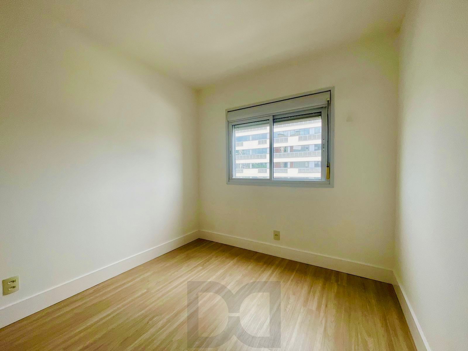 Apartamento com lareira, churrasqueira e 3 dormitórios no Central Park — foto 7