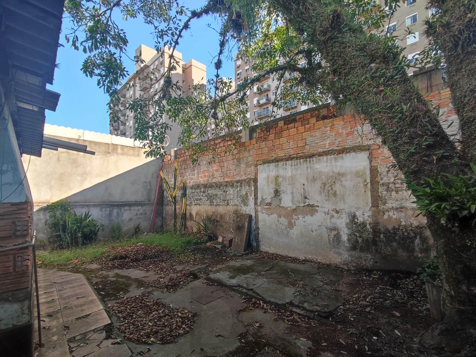 Casa com 2 quartos e 3 vagas no bairro Camaquã — foto 24