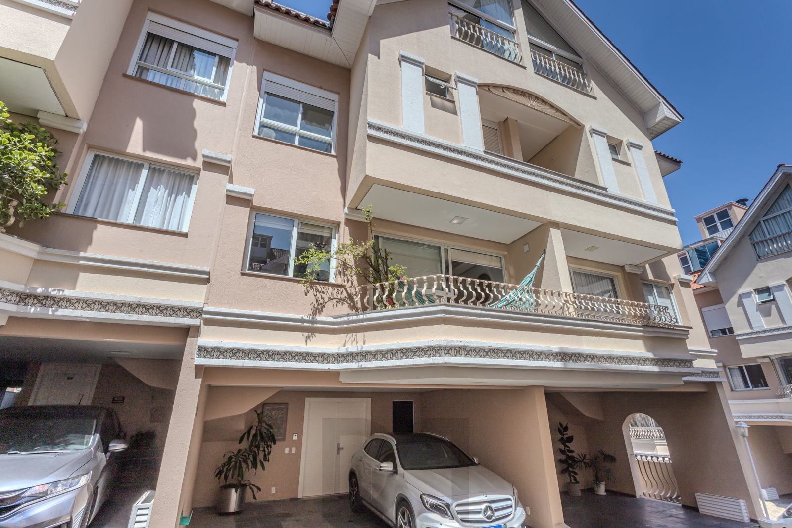 Casa com 3 suítes, Jacuzzi e vista panorâmica para o Guaíba — foto 35