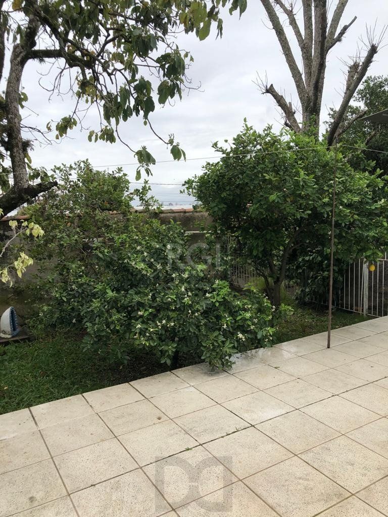 Casa para Venda - 259m², 4 dormitórios, sendo 1 suites, 4 vagas - Coronel Aparício Borges — foto 32