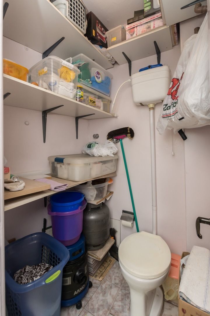 Apartamento, 2 dormitórios, 2 banheiros, 114m², Bairro Floresta — foto 19
