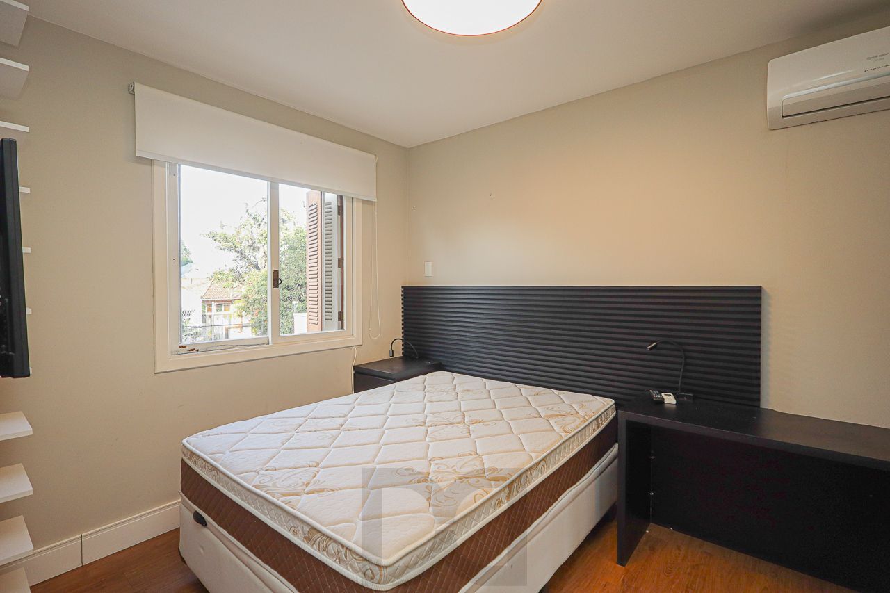Apartamento 02 Quartos no Bairro Petrópolis em Porto Alegre — foto 16