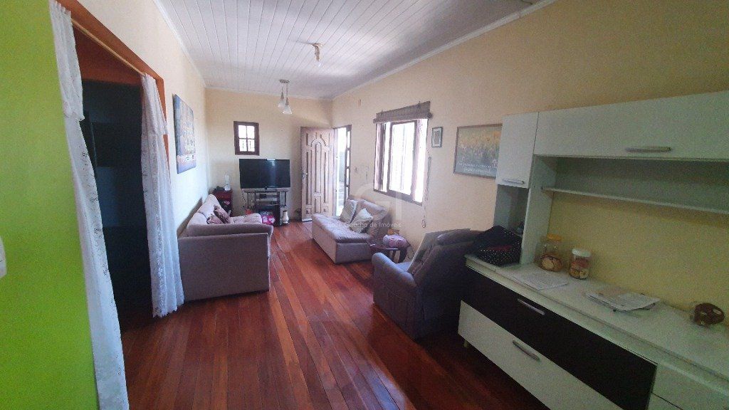 Casa para Venda - 290m², 4 dormitórios, sendo 2 suites, 2 vagas - Cascata — foto 3