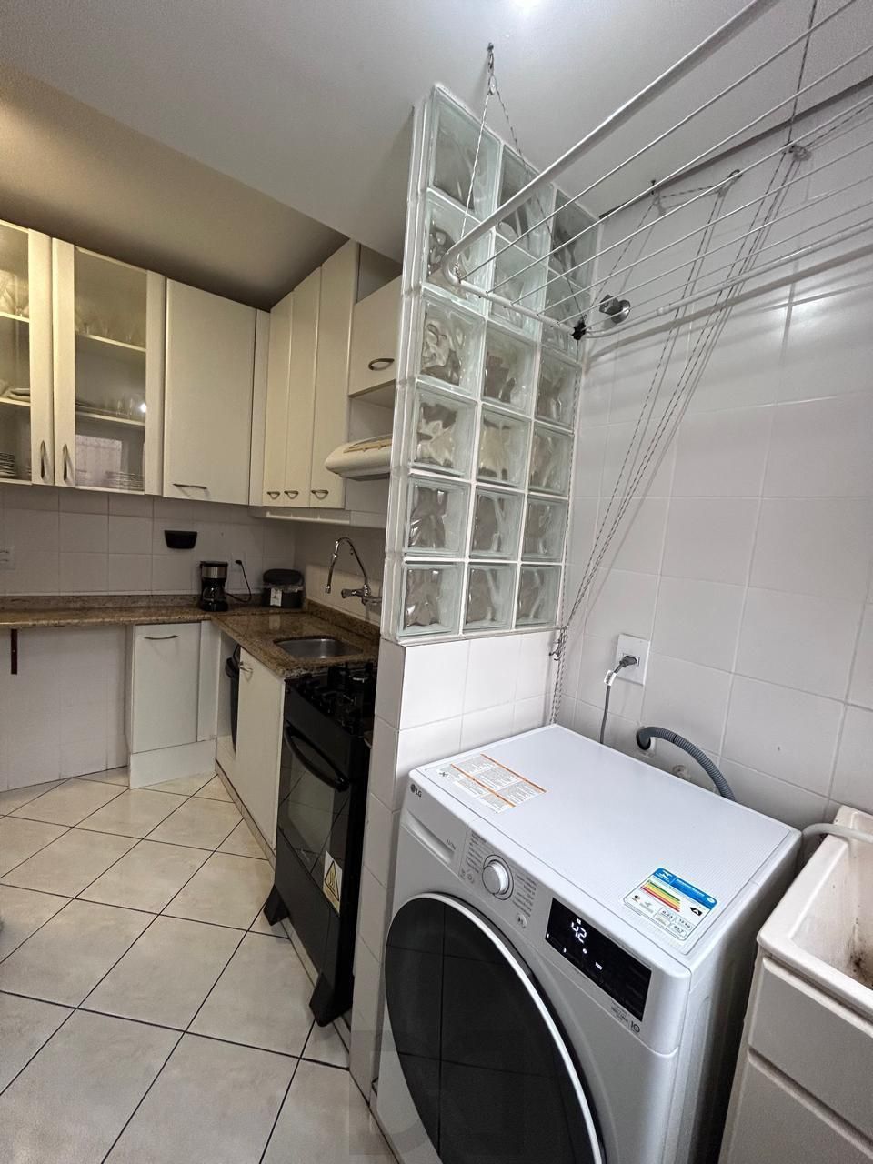 Apartamento a venda, 2 quartos, com lareira e churrasqueira no bairro Mont Serrat — foto 24