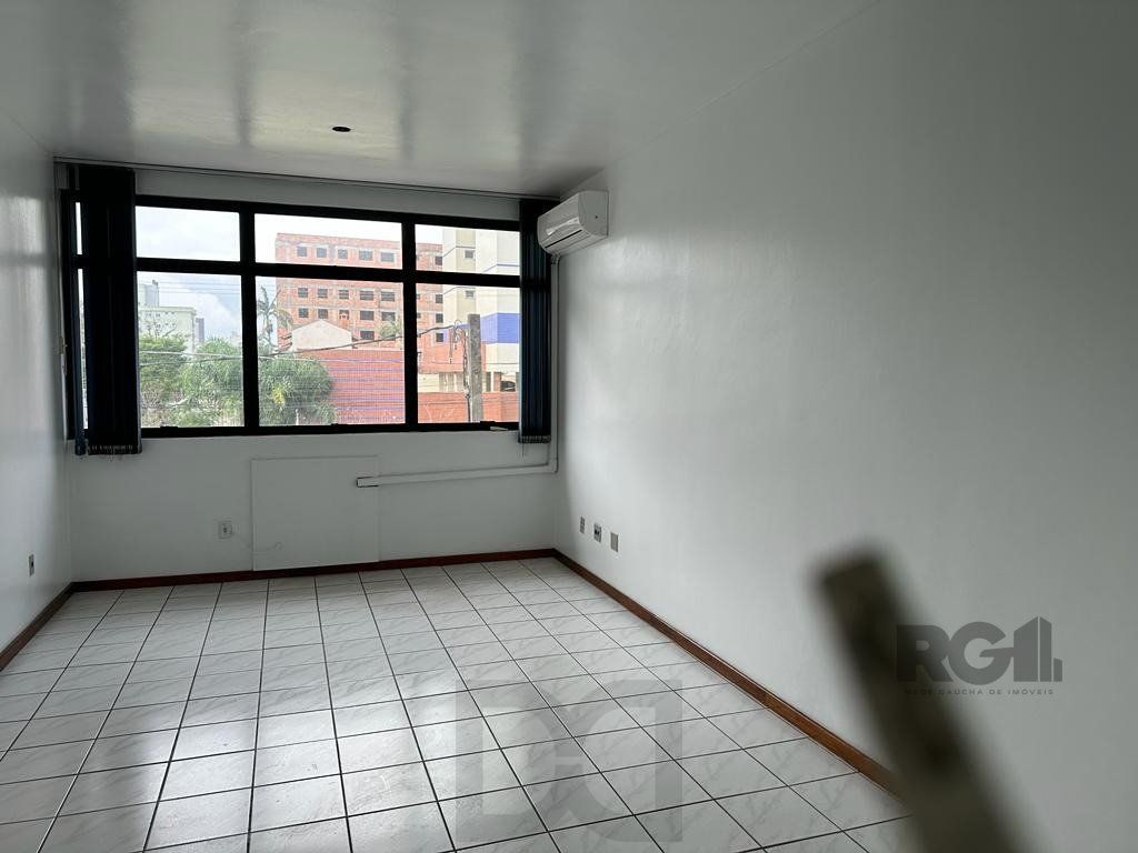Prédio comercial com 02 lojas e 06 salas no bairro Jardim Itu, Porto Alegre/RS — foto 3
