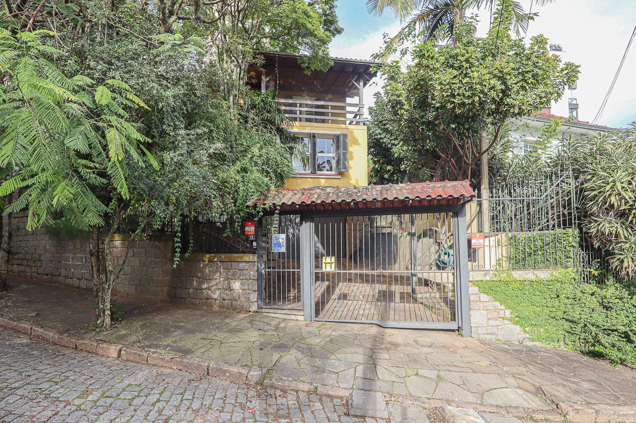 Casa em Petrópolis com terreno de 460 m2 — foto 80