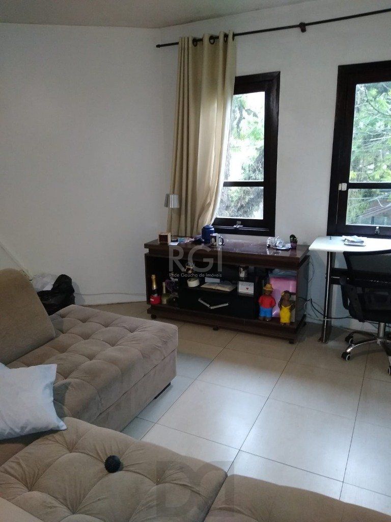 Casa para Venda - 265m², 5 dormitórios, sendo 2 suites, Floresta — foto 25