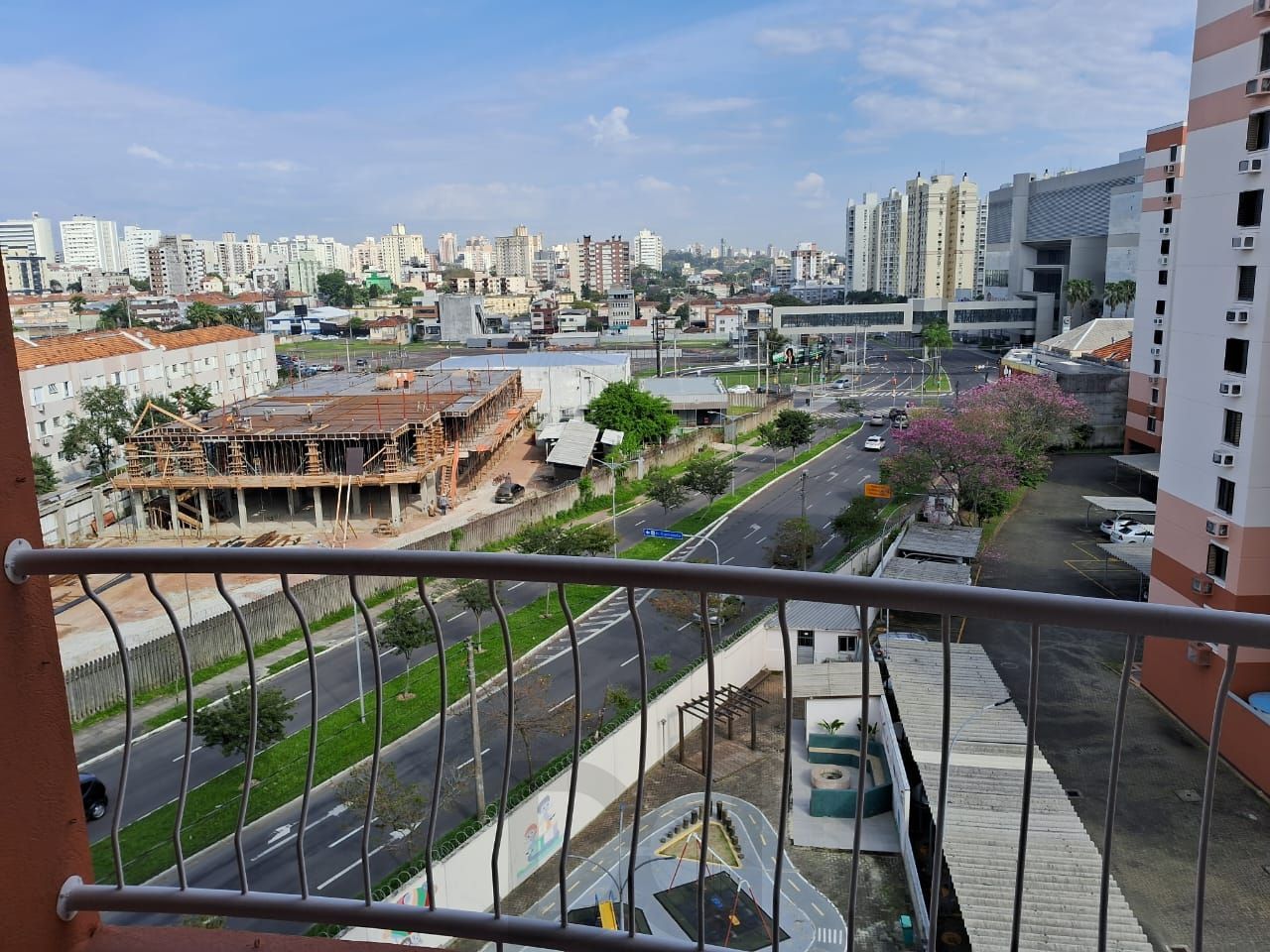 Apartamento de 03 quartos, com garagem e elevador no Bairro Cristo Redentor — foto 12