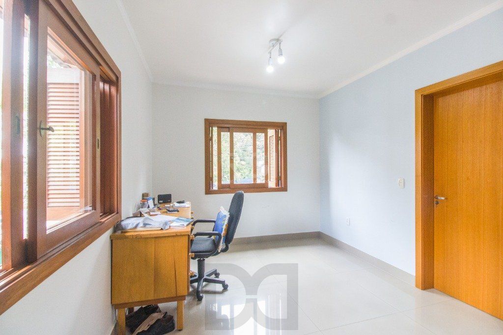 Casa para Venda - 380.83m², 5 dormitórios, sendo 1 suites, 2 vagas - Glória — foto 11