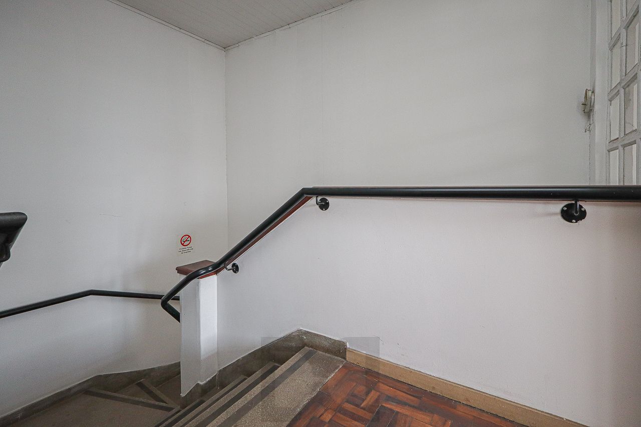 Prédio Comercial com entrada para caminhão — foto 28