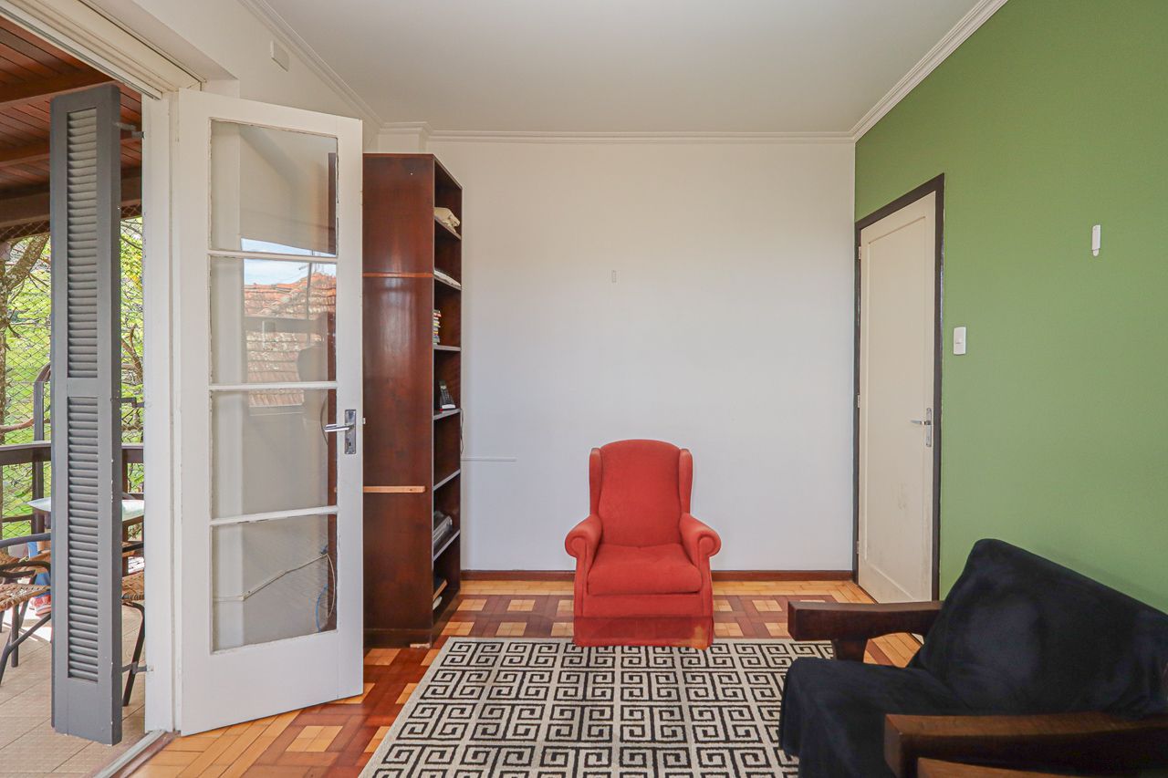 Casa em Petrópolis com terreno de 460 m2 — foto 27